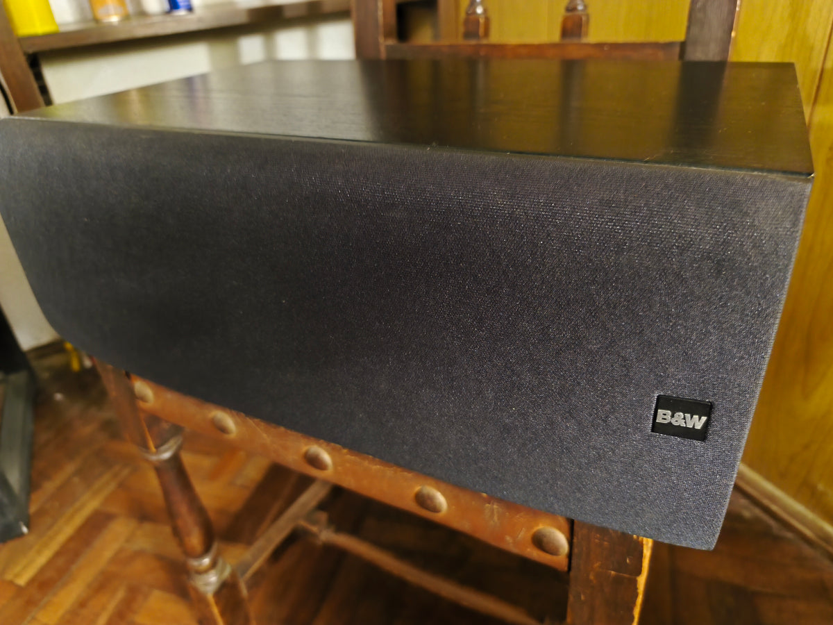 Canal central Bowers & Wilkins