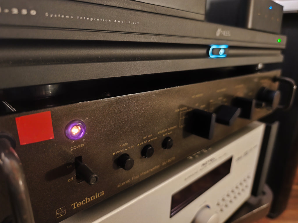Amplificador de potencia Niles Audio  SI-250