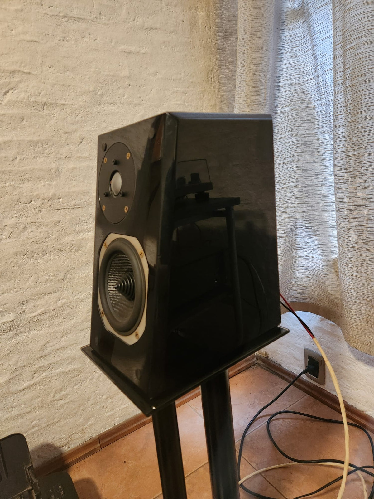 Parlantes Monitores High End Reference 3A DULCET BE