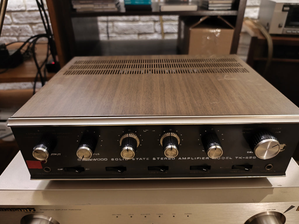 Amplificador integrado vintage KENWOOD TK-250