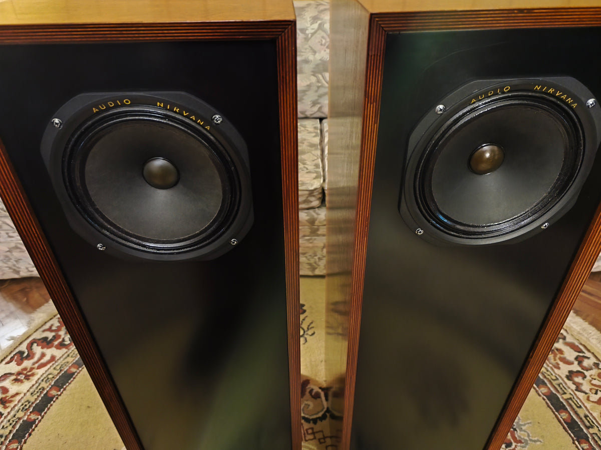 Cajas acústicas fullrange AUDIO NIRVANA