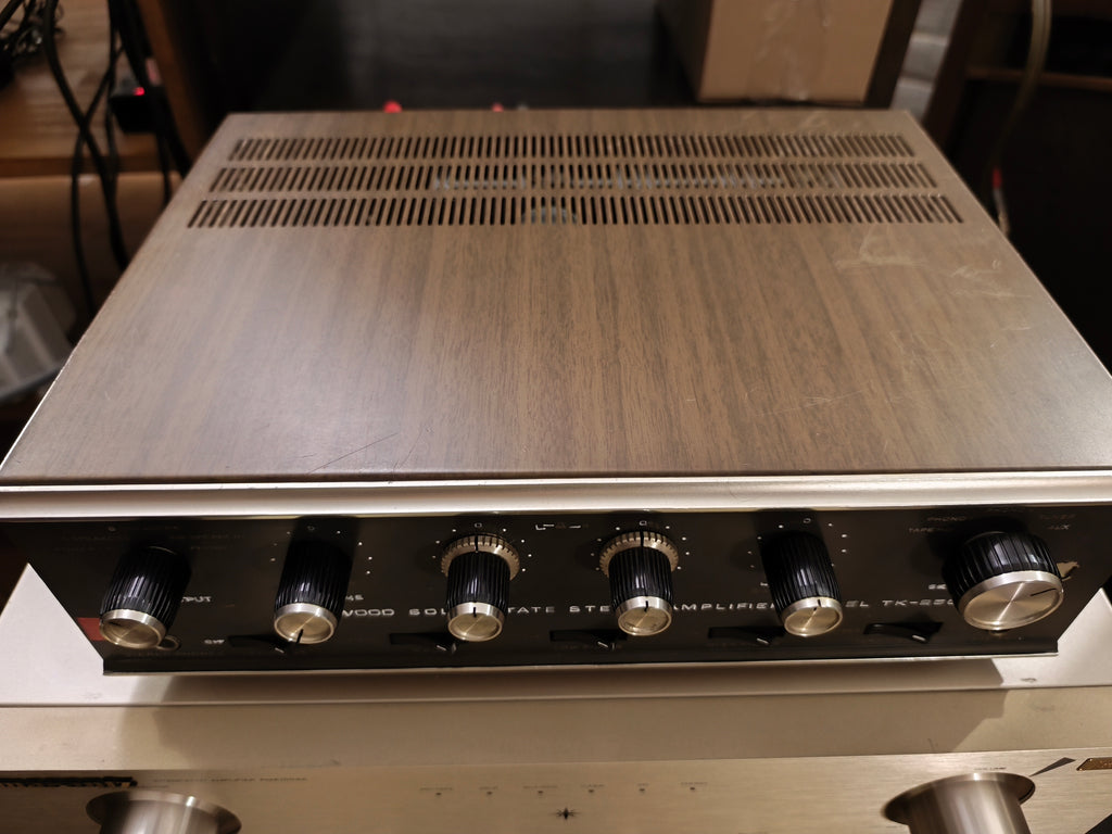 Amplificador integrado vintage KENWOOD TK-250