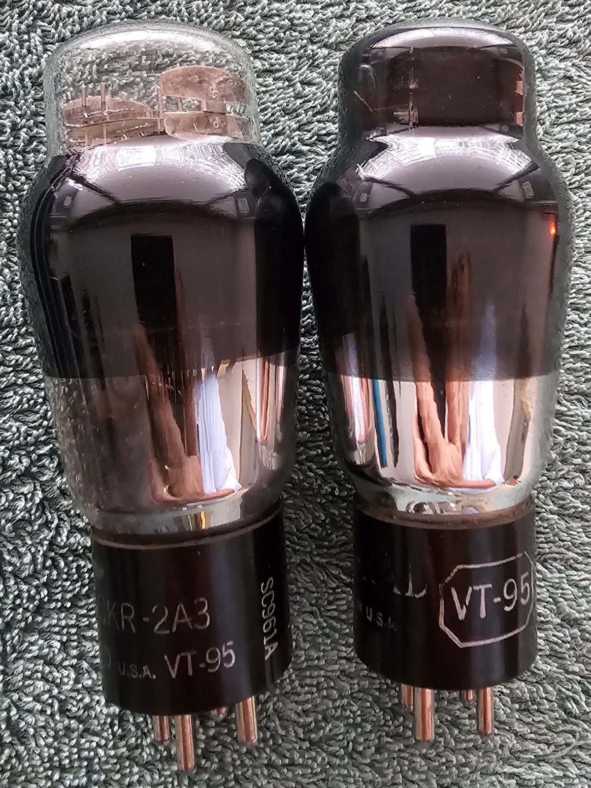 Un par de Válvulas para audio KEN-RAD 2A3 NOS