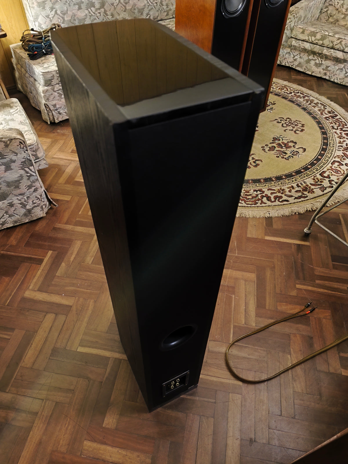 Torres,parlantes  Jamo S606