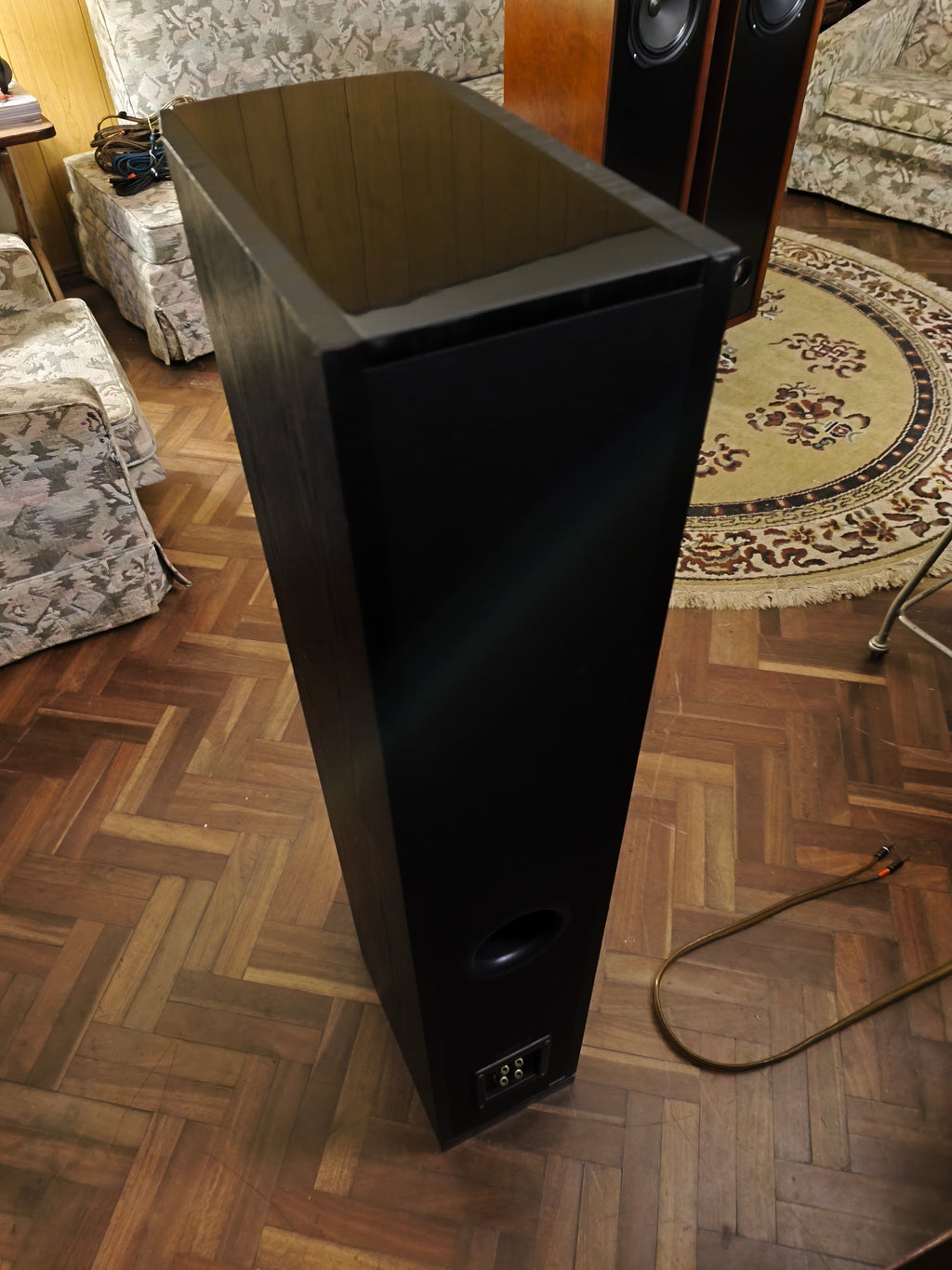 Torres,parlantes  Jamo S606