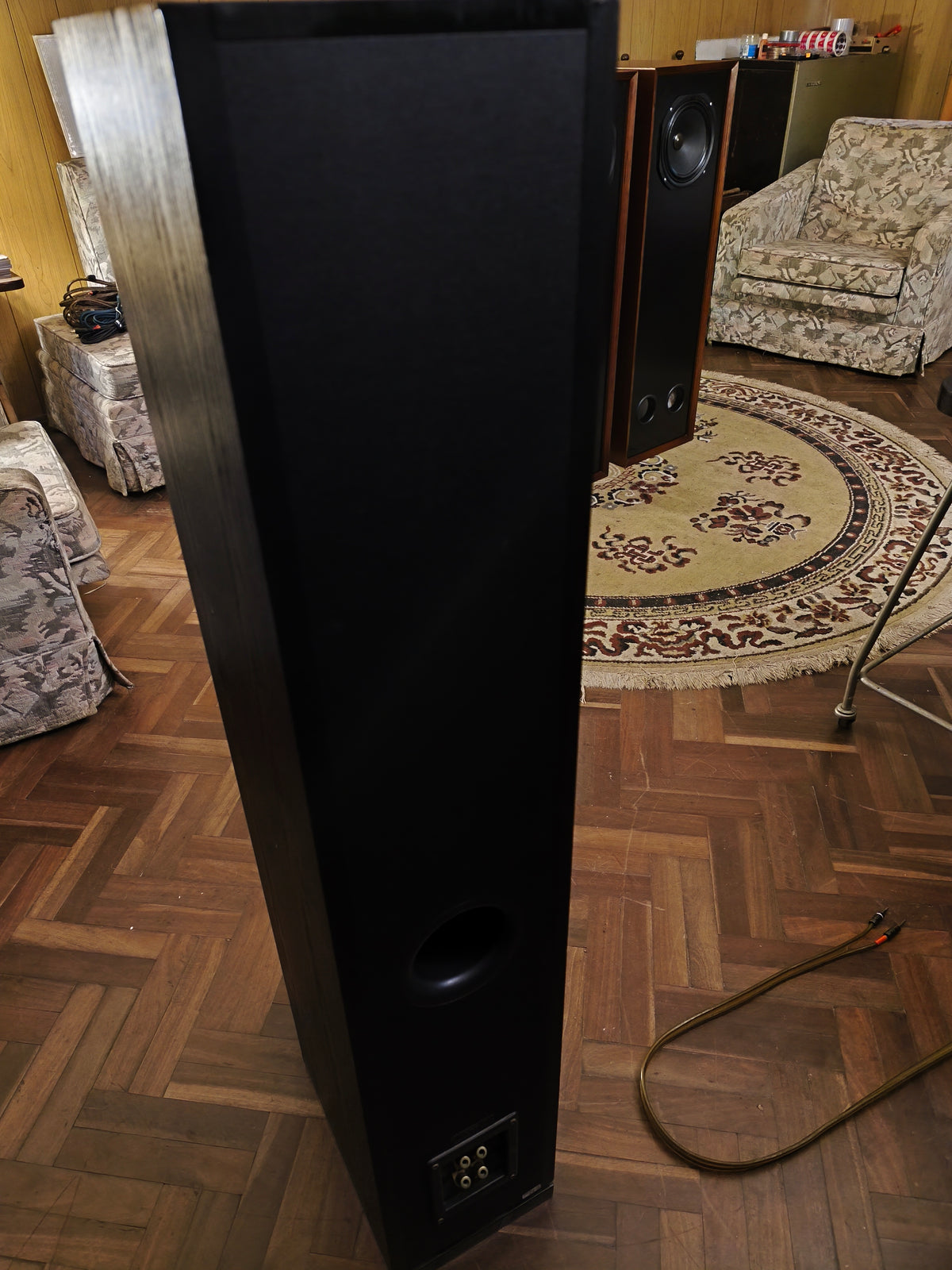 Torres,parlantes  Jamo S606