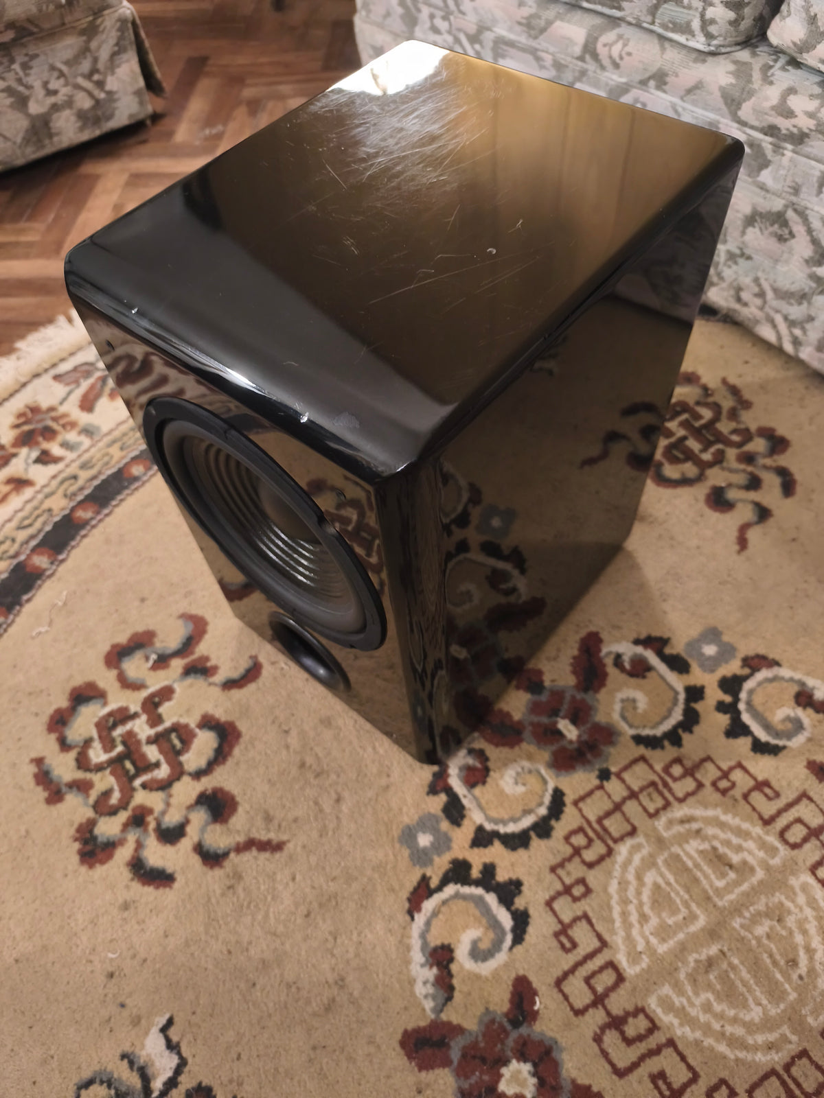 Subwoofer activo Acoustic Research Negro Piano