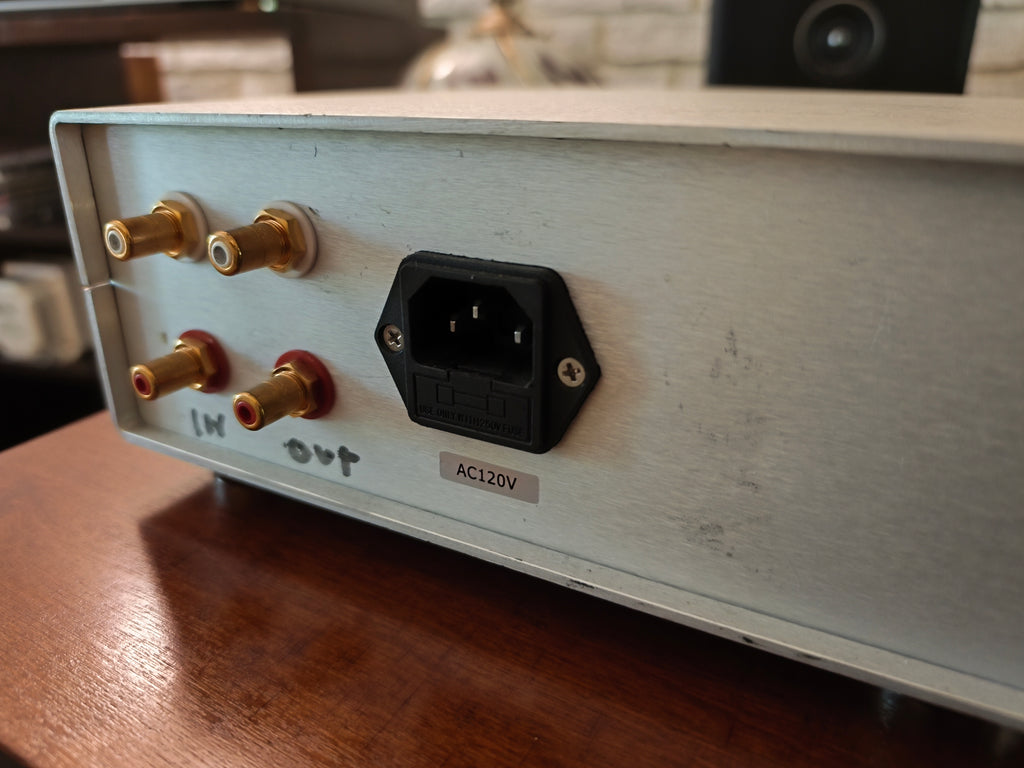 Preamplificador estereo valvular